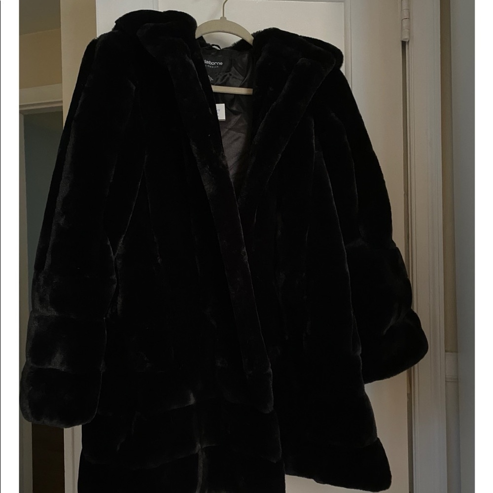 Brand New Liz Claiborne Faux Fur Coat
